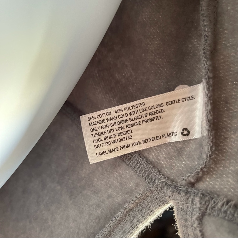 Universal Thread Oversized Sweater - Picture 3 of 4